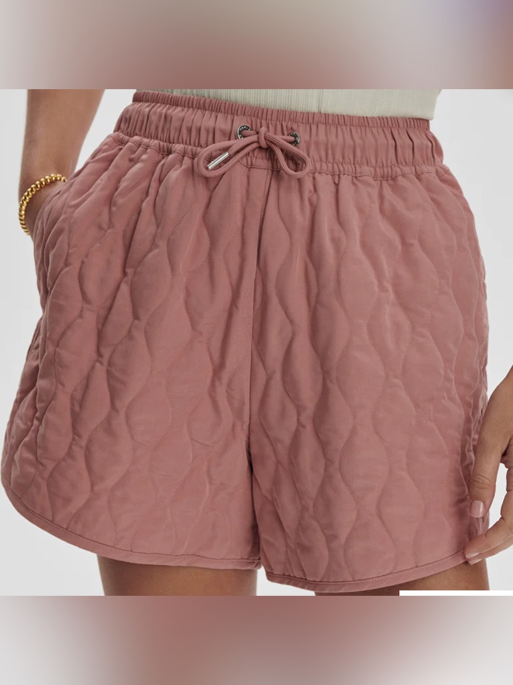 Varley Catrine Quilted Athletic Shorts in Ash Rose L NWT